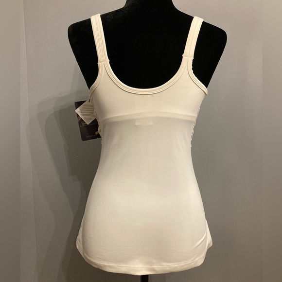 BNWT TITIKA Power Mesh T - Picture 2 of 4